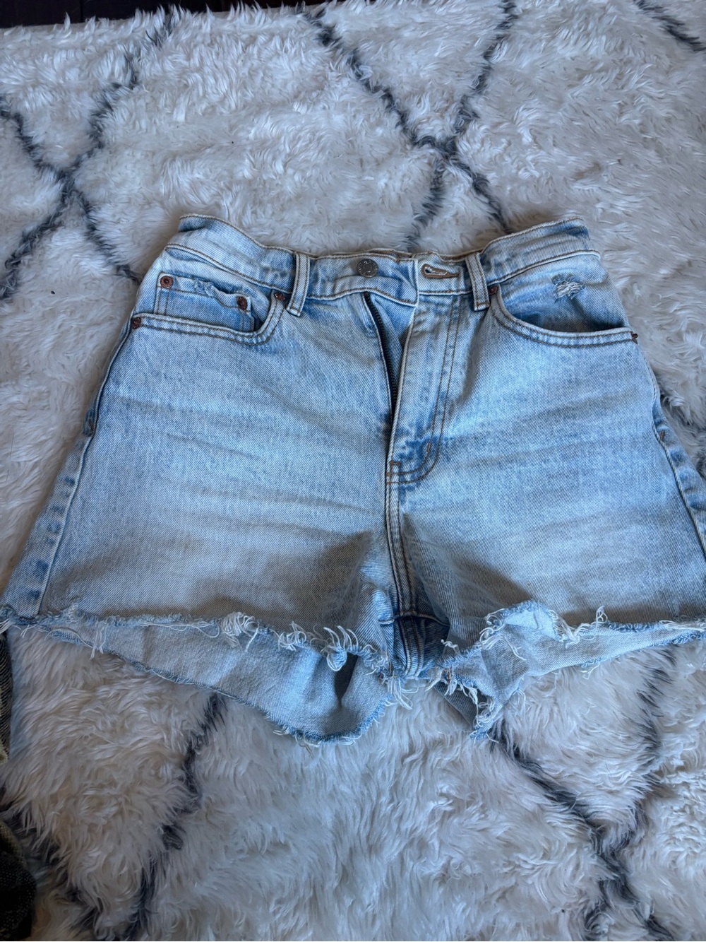 High-Rise Light Wash Denim Cutoff Shorts - Light Blue